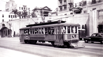 Non loin du 625 West Fourth Street